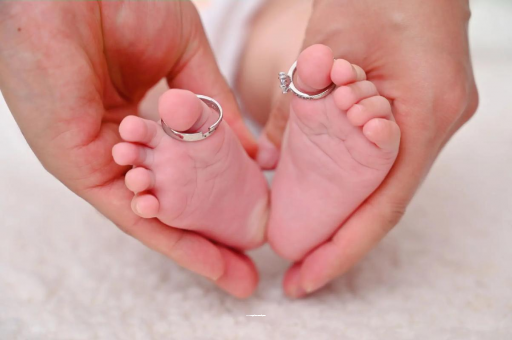 巴音郭楞蒙古7个月孕妇肚子疼